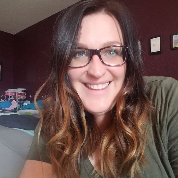 Meet your Posher, Jenny - Picture 1 of 1